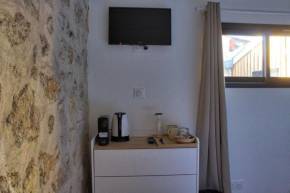 Magnifique Hôtel avec Patio - Chambre 8 proche Tram